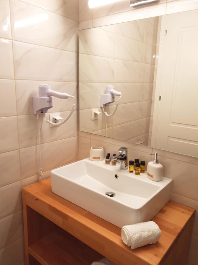 Reiki Apartments Ereikoussa المظهر الخارجي الصورة
