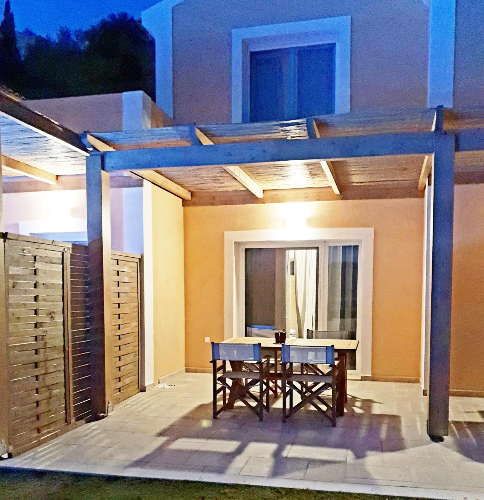 Reiki Apartments Ereikoussa المظهر الخارجي الصورة